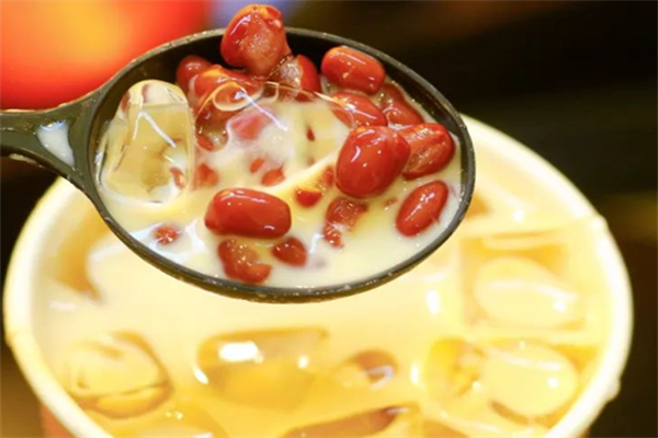 甜悠悠奶茶店加盟