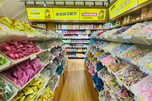 8090后懷舊零食店加盟