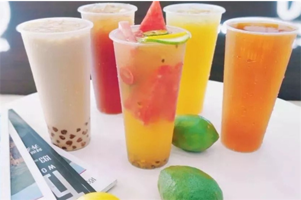 麥吉奶茶加盟