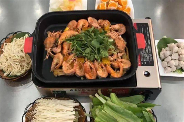 小方桌碳鍋