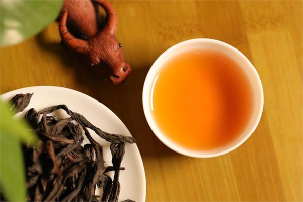 武夷巖茶加盟條件是什么？超低門檻，經(jīng)營(yíng)靈活