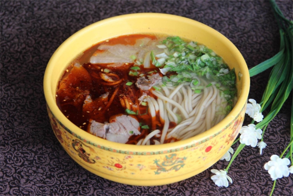 大老王牛肉面加盟