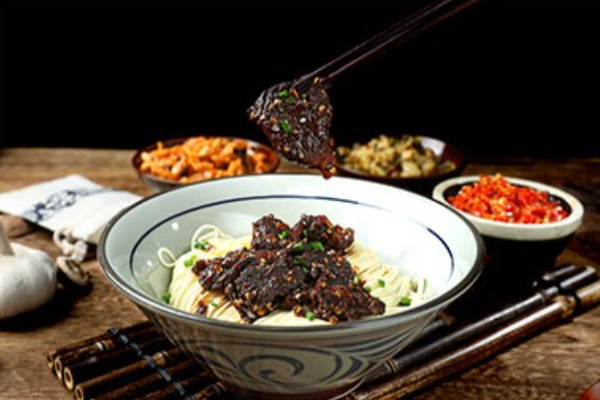 賴(lài)冬梅老長(zhǎng)沙碼子粉加盟