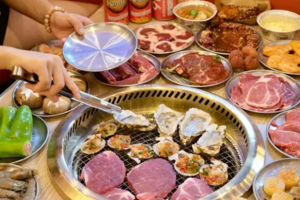 星空港烤肉加盟