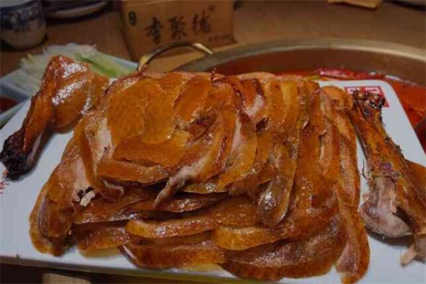 李聚德北京烤鴨加盟