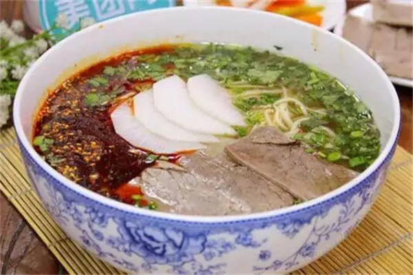 孫姥姥牛肉面加盟