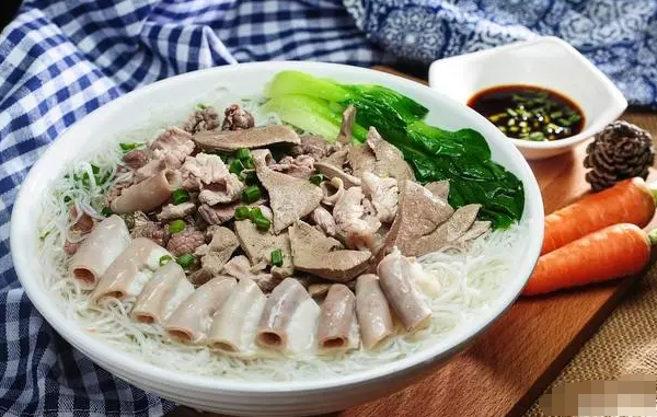 御膳鮮潮味豬雜湯粉加盟
