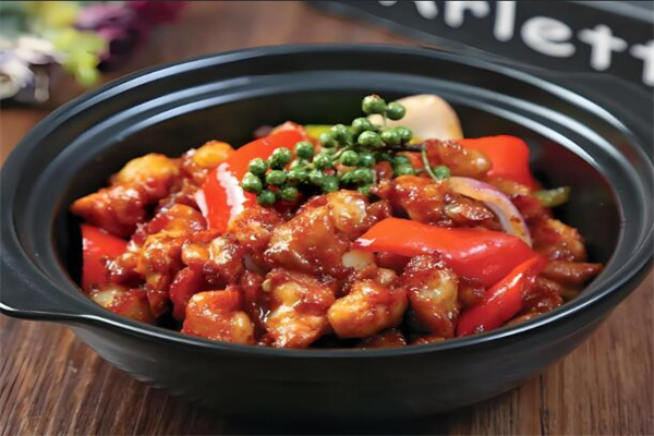 云品南瓦香雞加盟