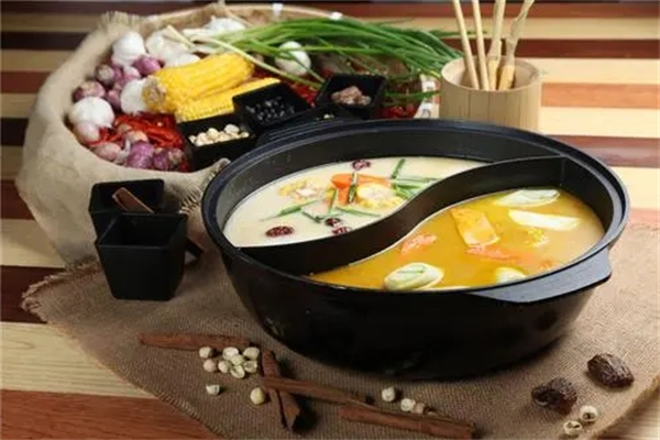 祥記養(yǎng)生火鍋加盟