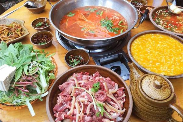 凱里原生態(tài)牛肉火鍋