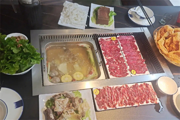 臻火鍋店加盟