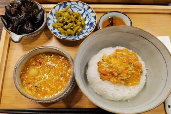 煌上煌蟹黃拌飯加盟