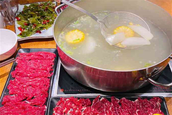 潮尚牛肉村火鍋