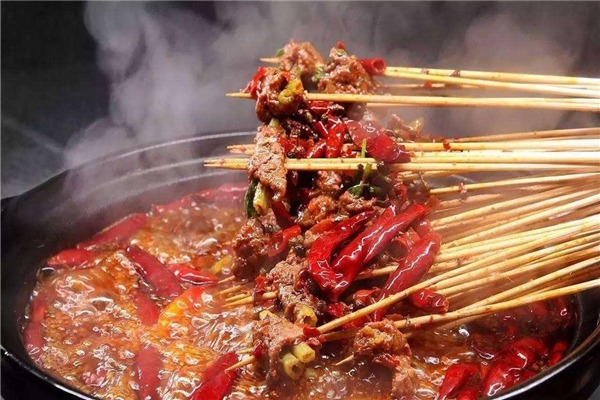 小神廚串串香加盟