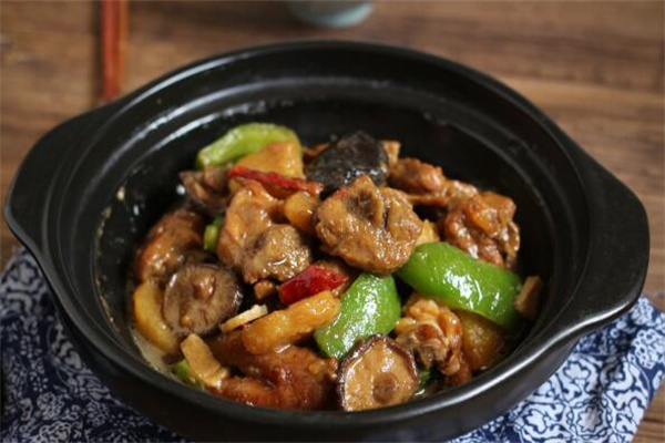 醉美黃燜雞米飯加盟