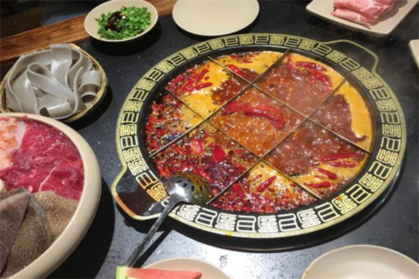 醉火九宮格火鍋加盟