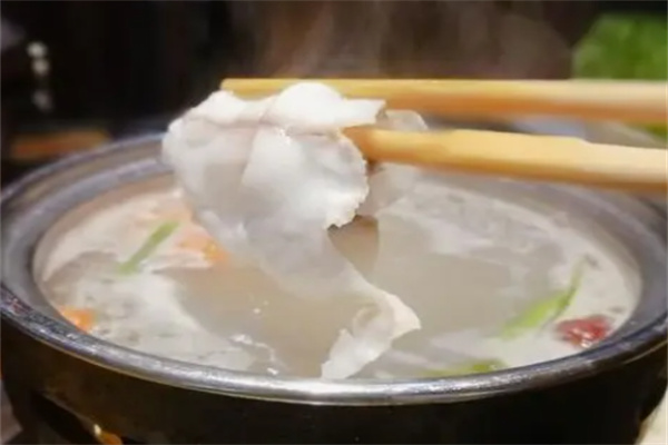 麗江石斑魚火鍋店加盟