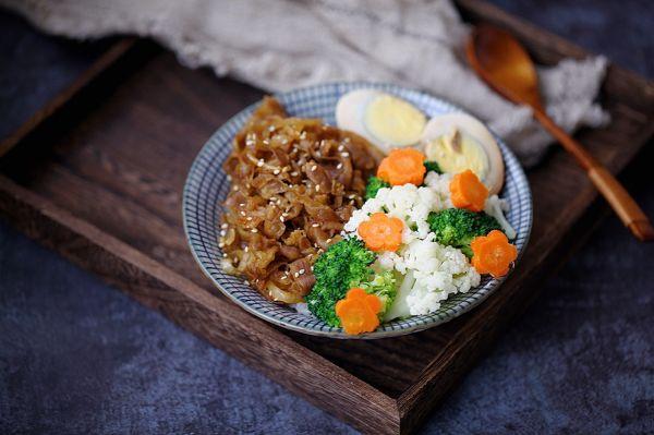 津味齋牛肉飯加盟
