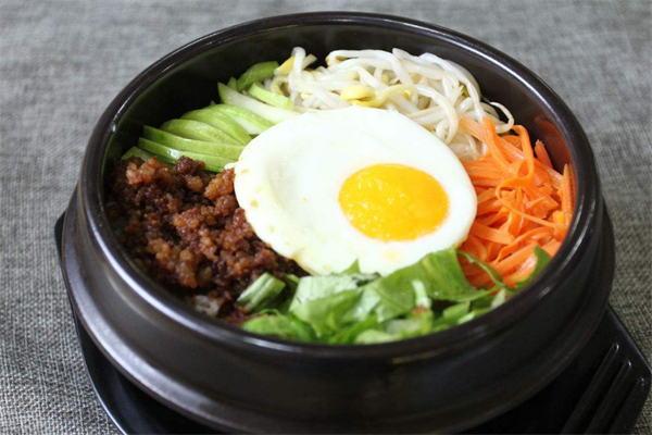 喜達石鍋拌飯