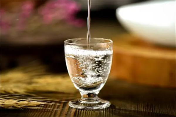 杜工坊白酒加盟