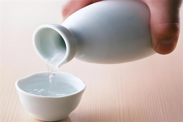 醬酒之星白酒加盟