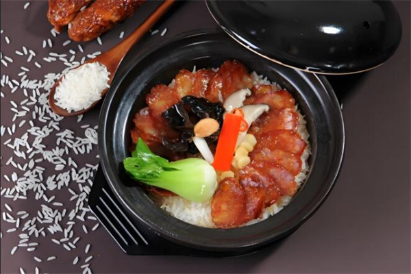 熊記煲仔飯加盟