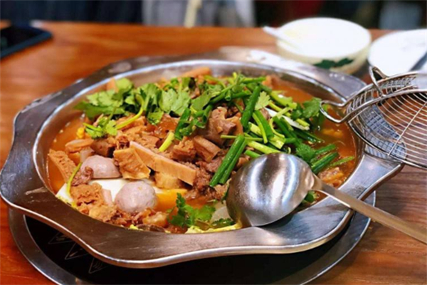 飛哥牛雜火鍋