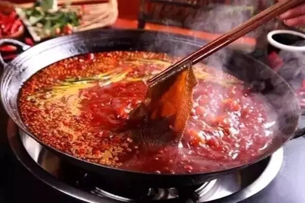 怡創(chuàng)火鍋加盟