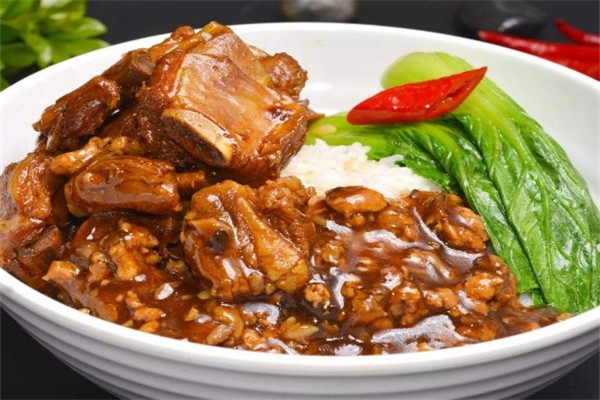 家味多排骨米飯