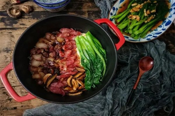 天記煲仔飯加盟