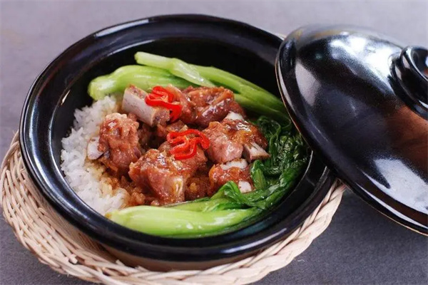 優(yōu)味煲仔飯加盟