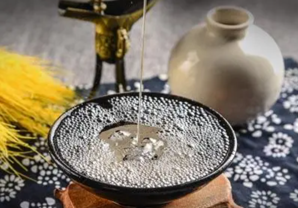 賴龍酒業(yè)加盟