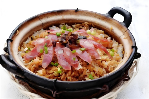 桃子煲仔飯加盟