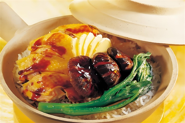 桃子煲仔飯加盟