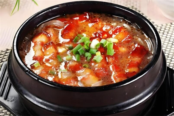 添柴砂鍋居加盟