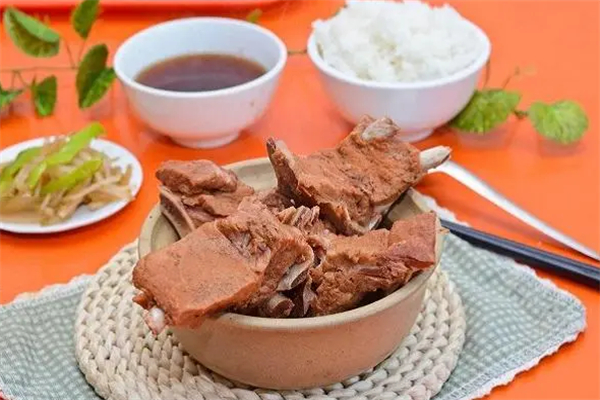 老由家排骨米飯