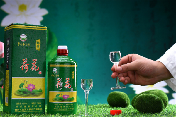 荷花宴白酒加盟