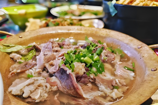 石記蹺腳牛肉加盟