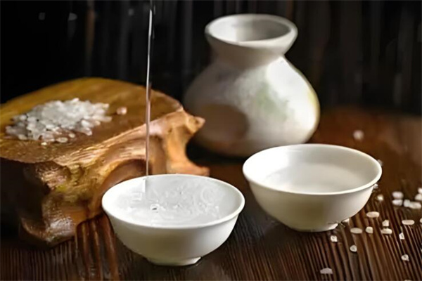醬之星白酒加盟