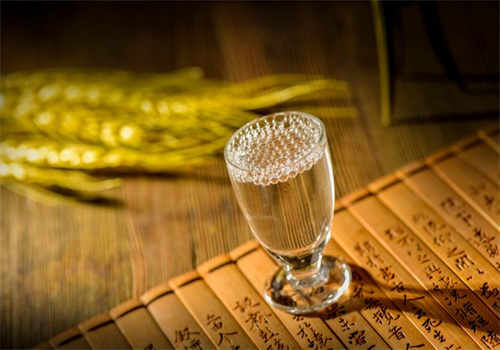 京昌明福白酒加盟