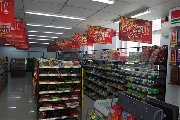 羅馬源安便利店加盟