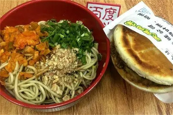 蓮姑娘小吃加盟