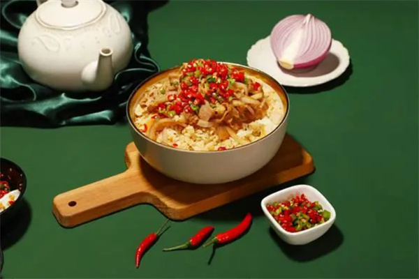 牛三刀金榜牛油拌飯加盟