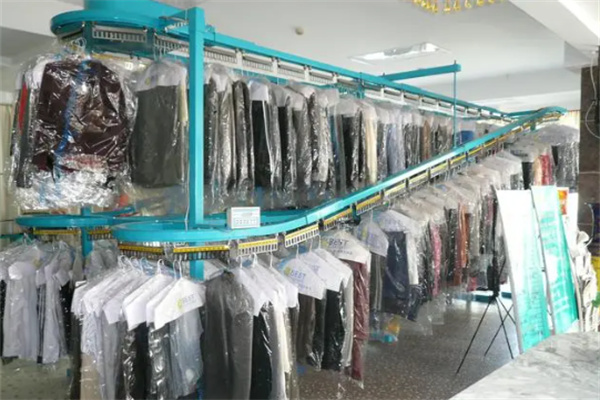 小彭干洗店加盟