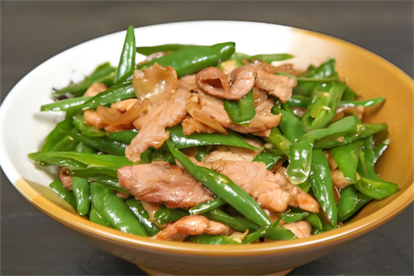 小食肆辣椒炒肉加盟