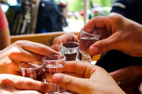 璟耀酒業(yè)加盟