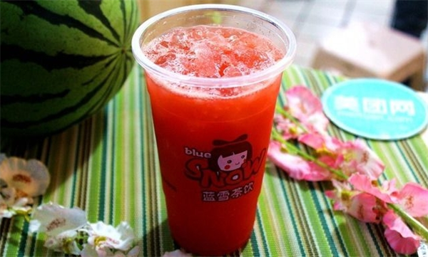 藍(lán)雪茶飲加盟