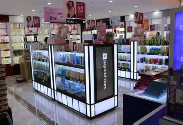卓越星辰進(jìn)口化妝品加盟