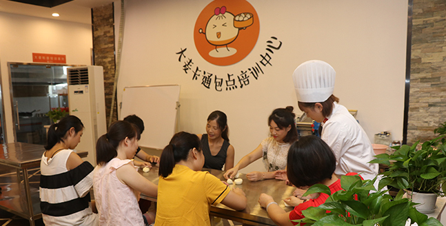 賈永鋒包點培訓基地加盟
