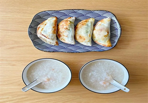 愛菊放心早餐加盟